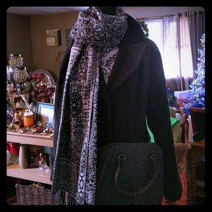 Gorgeous grey winter jacket. (Access sold sep)